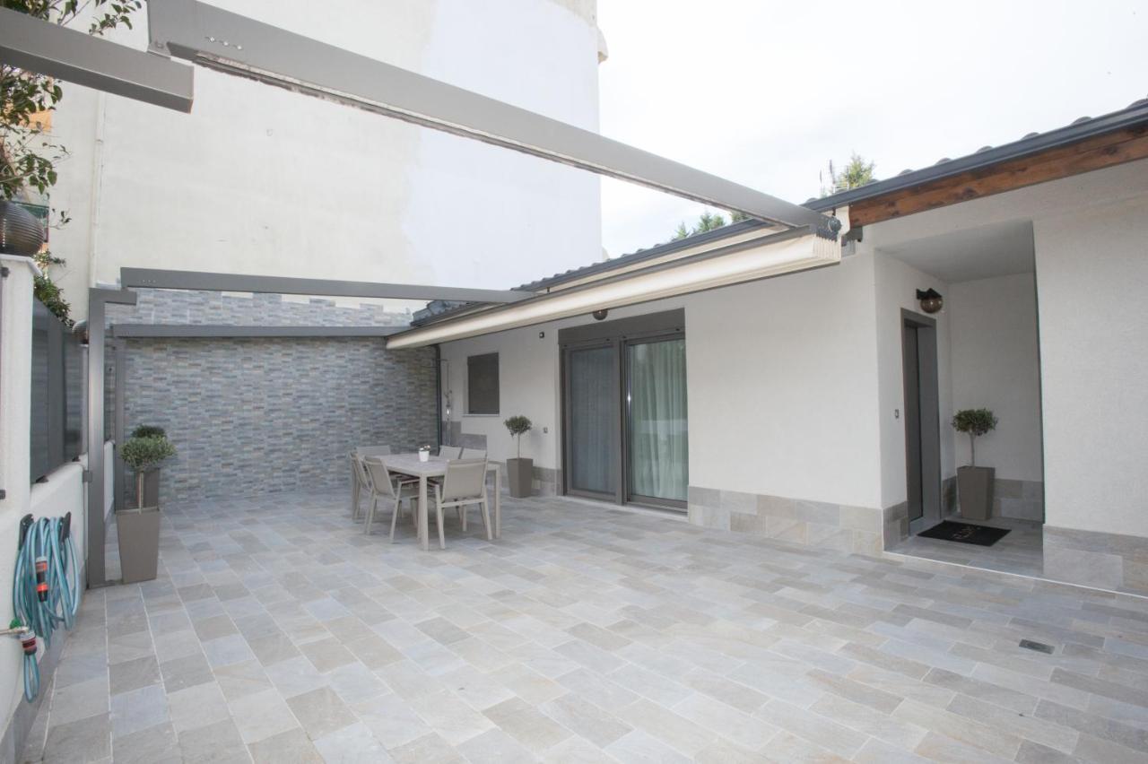Dolphin Villa Peraia  Bagian luar foto