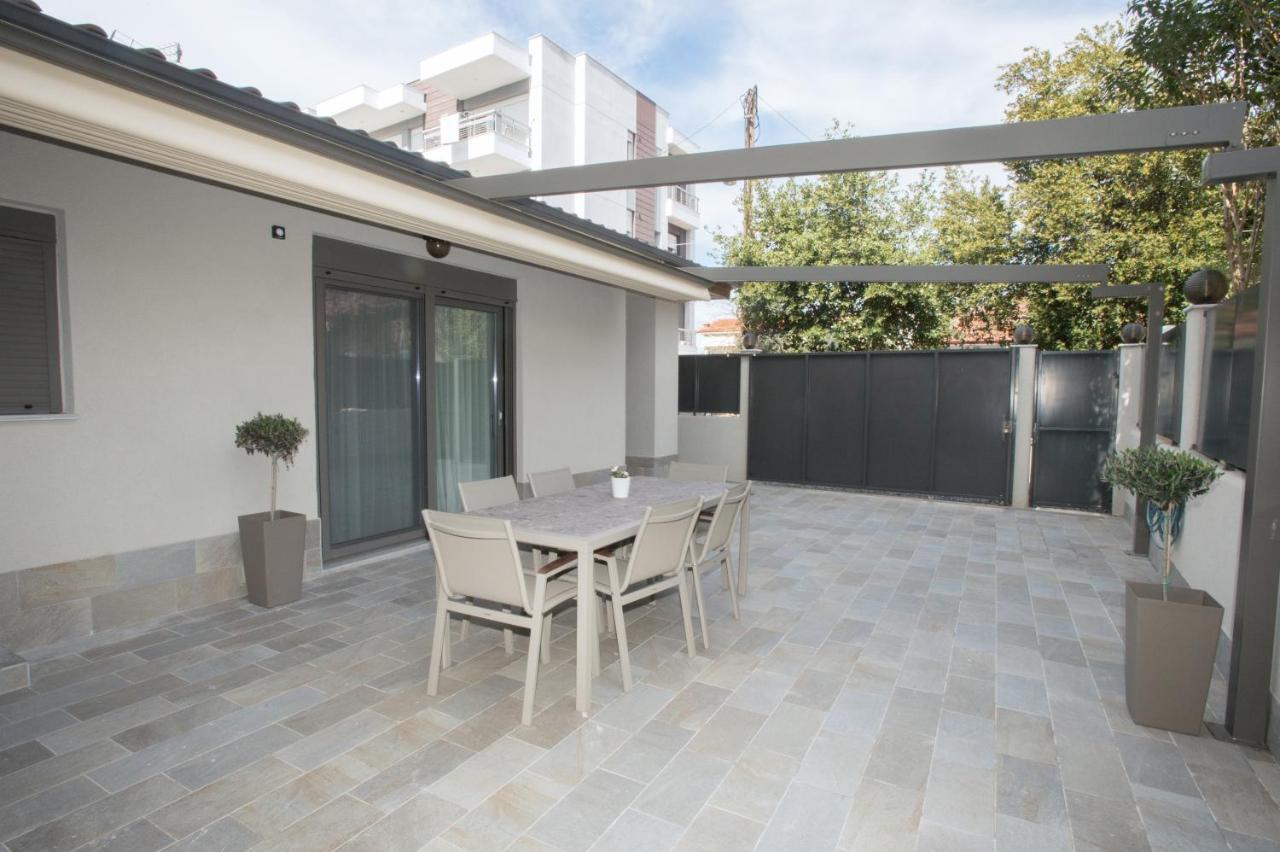 Dolphin Villa Peraia  Bagian luar foto