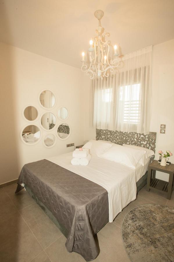 Dolphin Villa Peraia  Bagian luar foto